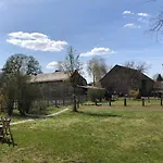 Zur Linde Dein Self Check In Михендорф