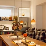 ホテル Zur Linde Dein Self Check In 4*