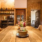 Zur Linde Dein Self Check In 4* ミッヒェルドルフ