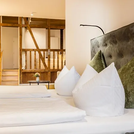 Zur Linde Dein Self Check In Hotel Michendorf