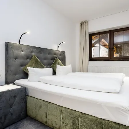 Zur Linde Dein Self Check In Michendorf