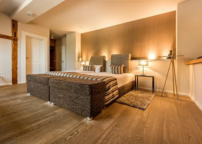 Zur Linde Dein Self Check In Hotel